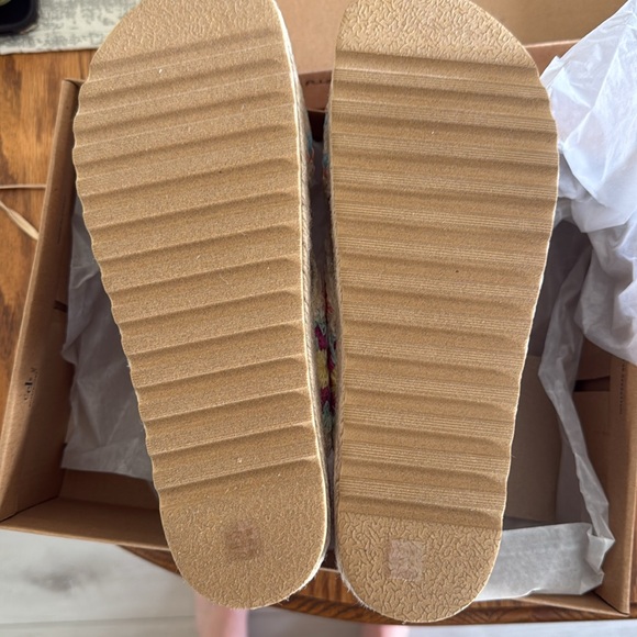 Plays Natural Multi Crochet Espadrille Flatform Slide Sandals - Picture 2 of 6